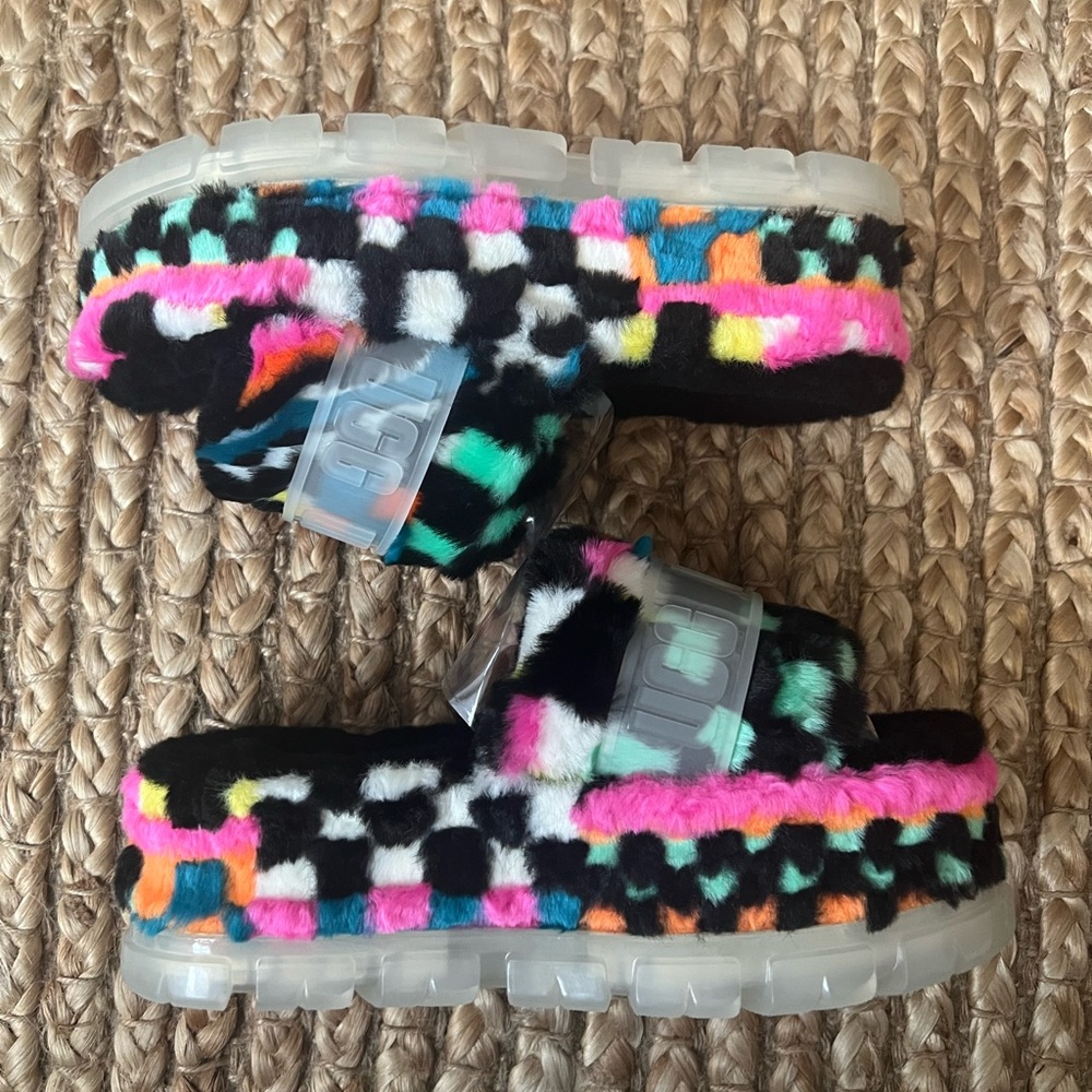 Ugg Fluffita Shoes NIB